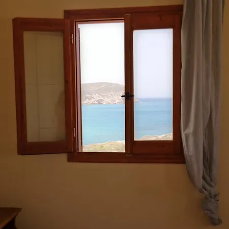Séjour à la campagne εlena's House Akrotiri (Naxos)