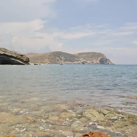 Séjour à la campagne εlena's House Akrotiri (Naxos)